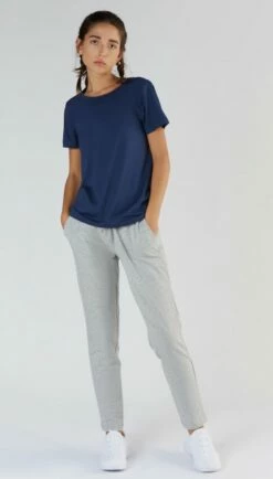 Active T-Shirt Aus Bio-Baumwolle & Modal - Navy -Grundstoff Verkaufsladen 1100 03 hochwertiges Demen Sportshirt nachhaltige Biobaumwolle Modalfasern feuchtigkeitsabsorbierend online shop 1280x1280