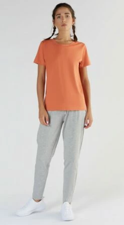 Active T-Shirt Aus Bio-Baumwolle & Modal - Soap Nut 12 Active T-Shirt Aus Bio-Baumwolle & Modal - Soap Nut -Grundstoff Verkaufsladen 1100 14 locker geschnittenes Sportshirt oekofair biobaumwolle Tencel Lyocell online shop Vorderansicht 1280x1280