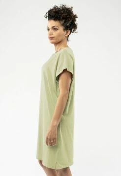 Mela Fairtrade Jersey-Kleid Sunea Aus Bio-Baumwolle - Pastel Green -Grundstoff Verkaufsladen 121 500 pag sunea 04 T Shirt Kleid mit kleinen Seitenschlitzen aus reiner Bio Baumwolle aus leichtem Single Jersey Stoff 1280x1280