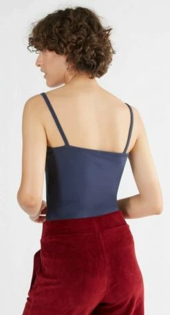 Spaghetti-Top Aus Bio-Baumwolle & Elastan - Dunkelblau -Grundstoff Verkaufsladen 1216 027 oekofaires Top Spaghettitraeger zertifizierter Bio Baumwolle enganliegend 1280x1280