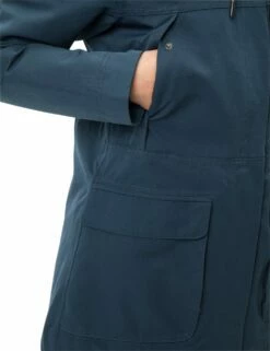 VAUDE Damen Winterparka Manukau Parka II - Dark Sea -Grundstoff Verkaufsladen 42063 179 manukau parka vier aussentaschen wasserdicht atmungsaktiv detail 1280x1280
