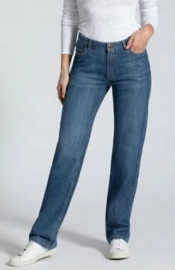 Fin:na - Straight Cut Jeans Aus Bio-Baumwolle - Medium Blue -Grundstoff Verkaufsladen 99103 026 medium blue Finna Feuervogl Straight Cut Jeans Frauen Model lederfrei nickelfrei umweltbewusst biologisch 1280x1280