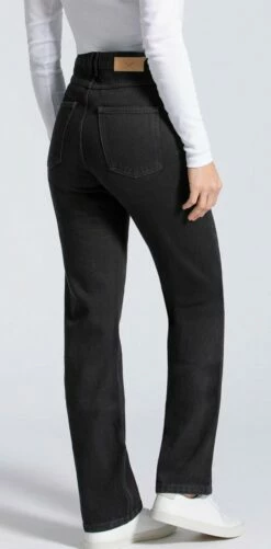 Fin:na - Straight Cut Jeans Aus Bio-Baumwolle - Black -Grundstoff Verkaufsladen 99103 099 black Finna Feuervogl Straight Fit Jeans hoher Bund 5 Pocket Taschen Model hinten bio fair transparente Herstellungskette 1280x1280