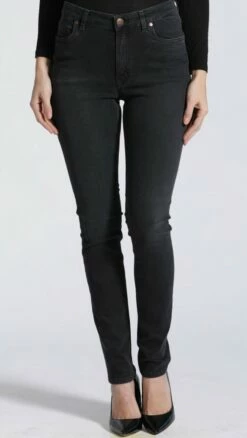 Han:na - Skinny Jeans Aus Bio-Baumwolle - Raven Black -Grundstoff Verkaufsladen 99106 098 raven black Hanna Feuervogl High Waist Jeans Frauenmodel skinny hochelastisch zertifiziert nachhaltig 1280x1280