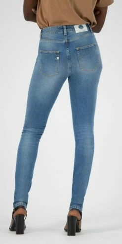 Skinny Fit Jeans Hazen - Fan Stone -Grundstoff Verkaufsladen Hazen fanstone Frauen Jeans anliegender Schnitt faire Bedingungen back 1280x1280