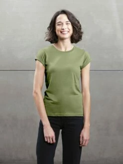 Roll Sleeve T-Shirt - Soft Olive -Grundstoff Verkaufsladen M81 soft olive mantis women roll sleeve shirt organic model 1280x1280
