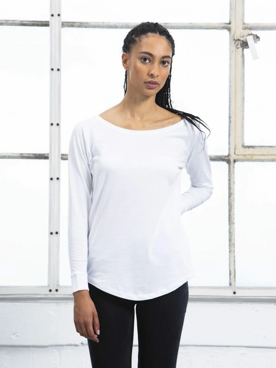 Loose Fit Longsleeve - White 6 Loose Fit Longsleeve - White – Bild 4