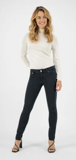 Skinny Fit Jeans Lilly - Stone Black -Grundstoff Verkaufsladen MUD Lilly Stone Black Skinny Jeans Women schwarz dunkelgrau Mid Waist Biobaumwolle vegan 1280x1280