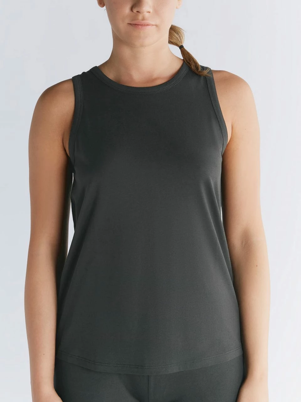 Yoga Tanktop Aus Modal & Rec. Polyester - Pirate Black 3 Yoga Tanktop Aus Modal & Rec. Polyester - Pirate Black