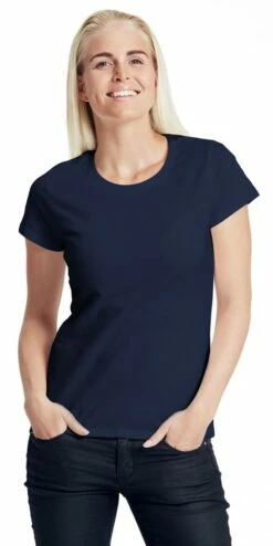 Neutral Classic T-Shirt Aus Fairtrade Bio-Baumwolle - Navy -Grundstoff Verkaufsladen NAV Damen Basic T Shirt navy fair bio Neutral 1280x1280