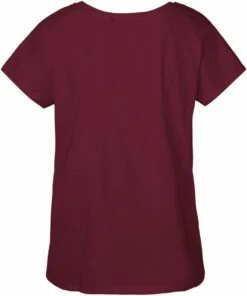 Neutral Loose Fit T-Shirt Aus Fairtrade Bio-Baumwolle - Bordeaux -Grundstoff Verkaufsladen O81003 bor nachhaltiges Loose Fit Shirt fuer Damen aus Bio Baumwolle Fairtrade Mode von Neutral 1280x1280