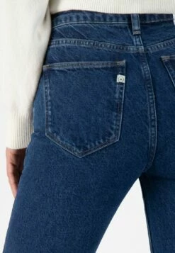 Straight Fit Jeans Piper - Stone Indigo -Grundstoff Verkaufsladen Piper Stone Indigo vegane Damenjeans high waist Detailansicht versandkostenfrei onlineshop 1280x1280