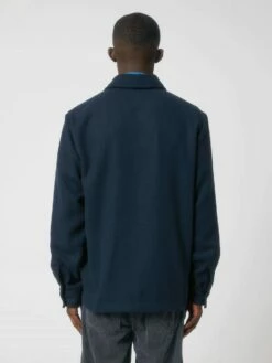 Unisex Twill Overshirt Aus Recyceltem Polyester - French Navy 17 Unisex Twill Overshirt Aus Recyceltem Polyester - French Navy -Grundstoff Verkaufsladen Rueckansicht Hemd Jacke navy U845 727 1280x1280