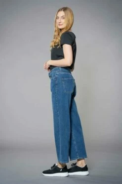 Flo:ra - Wide Leg Jeans Aus Bio-Baumwolle Und Hanf - Medium Blue -Grundstoff Verkaufsladen Seitenansicht Bio Baumwolle High Waist flora 026 1280x1280