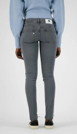 Skinny Fit Jeans Lilly - Grey -Grundstoff Verkaufsladen Skinny Fit Lilly Jeans Hose recycelte Baumwolle R ckansicht 1280x1280