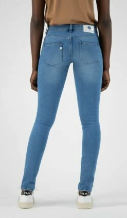 Skinny Fit Jeans Lilly - Pure Blue -Grundstoff Verkaufsladen Skinny Lilly MUD Jeans 1280x1280