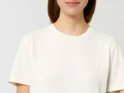 Unisex T-Shirt Aus Bio-Baumwolle & Recycelter Baumwolle - Re-white -Grundstoff Verkaufsladen U787 602 oekofaires Shirt re white mit Rundhalsausschnitt mit feinem Rippbuendchen 1280x1280