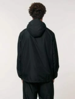 Unisex Windbreaker Aus Recyceltem Polyester - Black -Grundstoff Verkaufsladen U846 002 6 Unisex Kapuzen Jacke mit verstellbarem Saum und elastischen Aermelbuendchen ressourcenschonend 1280x1280