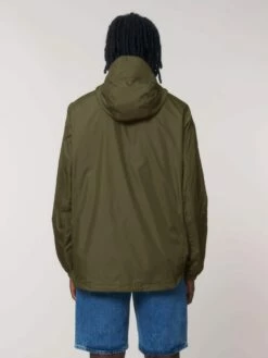 Unisex Windbreaker Aus Recyceltem Polyester - British Khaki 17 Unisex Windbreaker Aus Recyceltem Polyester - British Khaki -Grundstoff Verkaufsladen U846 008 6 Rueckansicht Kapuzenjacke khakifarben mit verstellbarem Saum ressourcenschonend 1280x1280