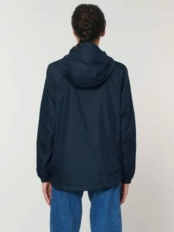 Unisex Windbreaker Aus Recyceltem Polyester - French Navy -Grundstoff Verkaufsladen U846 727 5 fair und nachhaltig produziert leichte Unisex Jacke aus Recycelmaterial 1280x1280