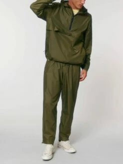 Unisex Multifunktionshose Aus Recyceltem Polyester - British Khaki 18 Unisex Multifunktionshose Aus Recyceltem Polyester - British Khaki -Grundstoff Verkaufsladen U847 008 12 stylische Sporthose nachhaltig und fair produziert wasserabweisend und atmungsaktiv 1280x1280