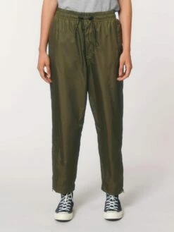 Unisex Multifunktionshose Aus Recyceltem Polyester - British Khaki 22 Unisex Multifunktionshose Aus Recyceltem Polyester - British Khaki -Grundstoff Verkaufsladen U847 008 3 funktionale Sporthose gerade geschnitten ideal aus zum drueber ziehen british khaki 1280x1280