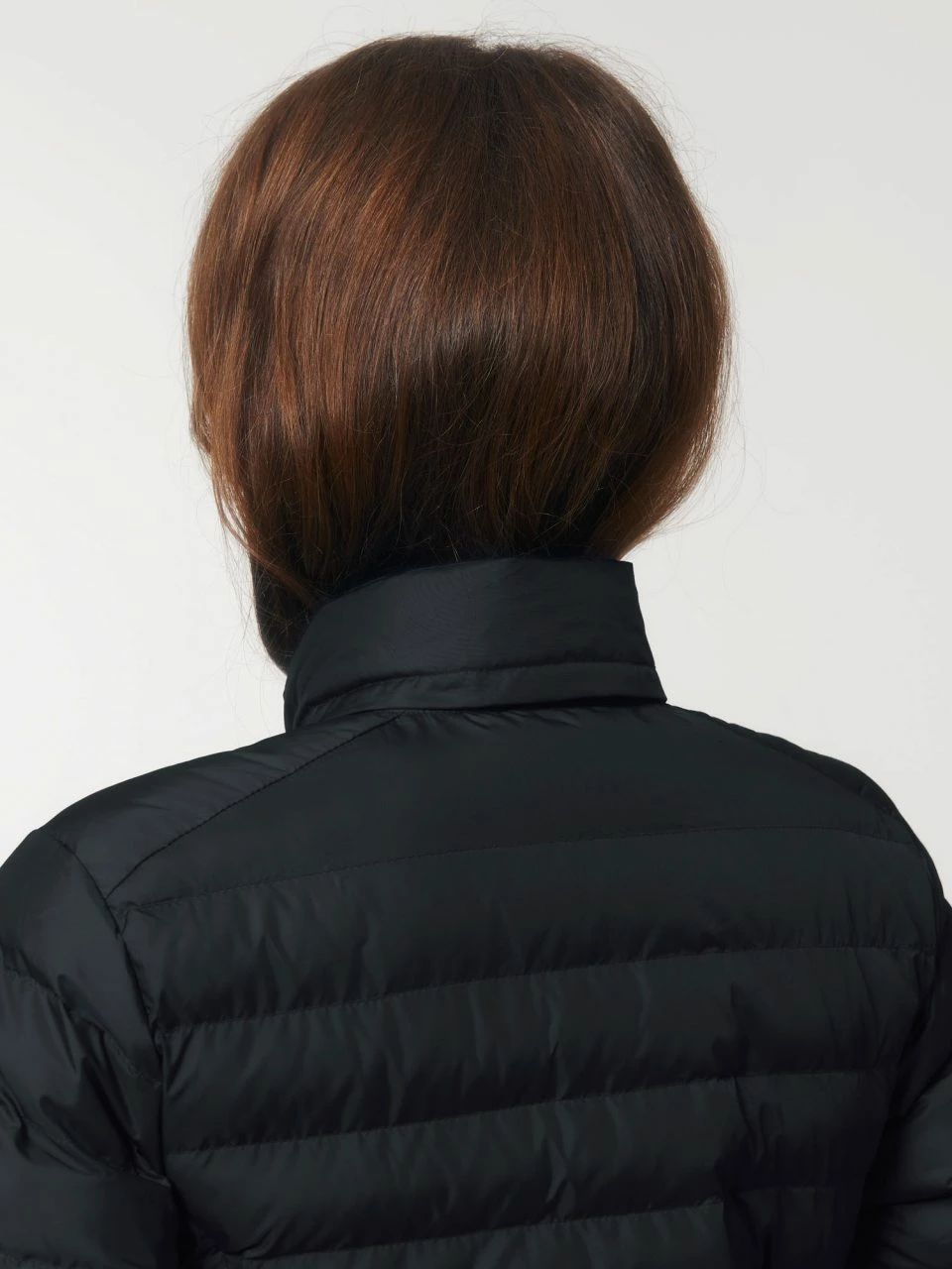 Steppjacke Aus Recyceltem Polyester - Black 8 Steppjacke Aus Recyceltem Polyester - Black – Bild 6