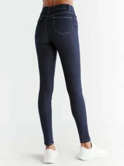 Skinny Fit Jeans Aus Bio-Baumwolle - Dark Slate Blue -Grundstoff Verkaufsladen WD1014 215 bio jeans frauen enger schnitt umweltschonende herstellung back 1280x1280
