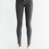 Skinny Fit Jeans Aus Bio-Baumwolle & Modal - Iron Gray 1 Skinny Fit Jeans Aus Bio-Baumwolle & Modal - Iron Gray -Grundstoff Verkaufsladen WD1015 163 1 Damen Jeans eng anliegend iron gray nachhaltiger Materialmix vegan 1280x1280