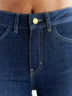 Straight Fit Jeans Aus Bio-Baumwolle - Dark Slate Blue -Grundstoff Verkaufsladen WQ1009 215 basic jeans faire herstellung nachhaltig detail 1280x1280