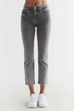 Straight Fit Jeans Aus Bio-Baumwolle - Iron Gray
