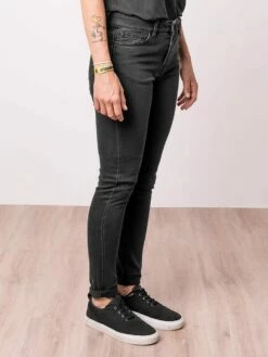 Slim Fit Jeans Aus Bio-Baumwolle - Black Washed -Grundstoff Verkaufsladen bleed clothing damen jeans bio baumwolle 890rt 1280x1280