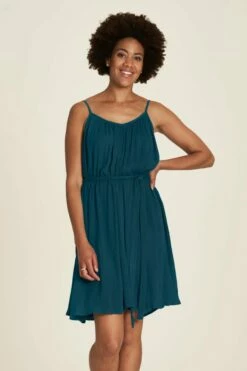 Kurzes EcoVero™ Kleid - Bermuda Blue -Grundstoff Verkaufsladen damen kleid ecovero nachhaltige mode tranquillo S24E26 bermudablue 1280x1280