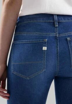 Skinny Fit Jeans Skyler - Pure Blue -Grundstoff Verkaufsladen detailansicht 5 pocket damen jeans koerpernah skyler pureblue 1280x1280