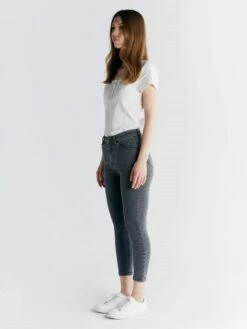 Skinny Fit Cropped Jeans Aus Bio-Baumwolle & Modal - Iron Gray 14 Skinny Fit Cropped Jeans Aus Bio-Baumwolle & Modal - Iron Gray -Grundstoff Verkaufsladen faire damen jeans skinny kurzes bein WS1015 163 1280x1280