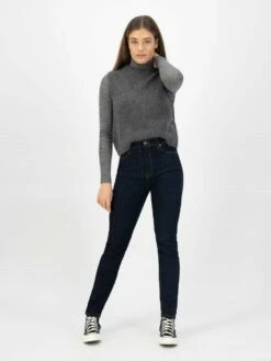 Skinny Fit Jeans Sky Rise - Strong Blue 12 Skinny Fit Jeans Sky Rise - Strong Blue -Grundstoff Verkaufsladen faire high waist jeans bio baumwolle skyrise strongblue 1280x1280