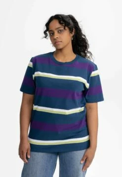 Mela Schweres Fairtrade T-Shirt Kashvi Aus Bio-Baumwolle - Navy/lila Gestreift -Grundstoff Verkaufsladen gestreiftes frauen shirt purple stripes bio baumwolle kashvi pur str 1280x1280