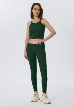 Ripp-Jersey Crop Top Aus Bio-Baumwolle - Tannennadel -Grundstoff Verkaufsladen hochwertige Mode Bio Baumwolle 1515 067 4 1613 067 1280x1280