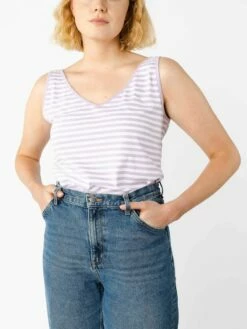 Mela Fairtrade V-Neck Top Pina Aus Bio-Baumwolle - Lilac / Weiß Gestreift