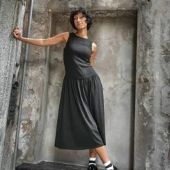 Kleid Aus Bio-Baumwolle Und Viskose - Black -Grundstoff Verkaufsladen living crafts kleid sommerkleid rose viskose bio baumwolle schwarz black fair hergestellt 68537 52 1280x1280