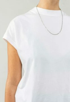 Mela Fairtrade T-Shirt Madhu Aus Bio-Baumwolle - Weiss -Grundstoff Verkaufsladen melawear damen shirt bio baumwolle madhu white 1280x1280