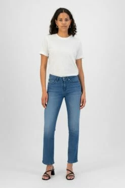 Straight Fit Jeans Faye - Authentic Indigo -Grundstoff Verkaufsladen nachhaltige straight fit MUD Jeans faye authentic indigo 1280x1280