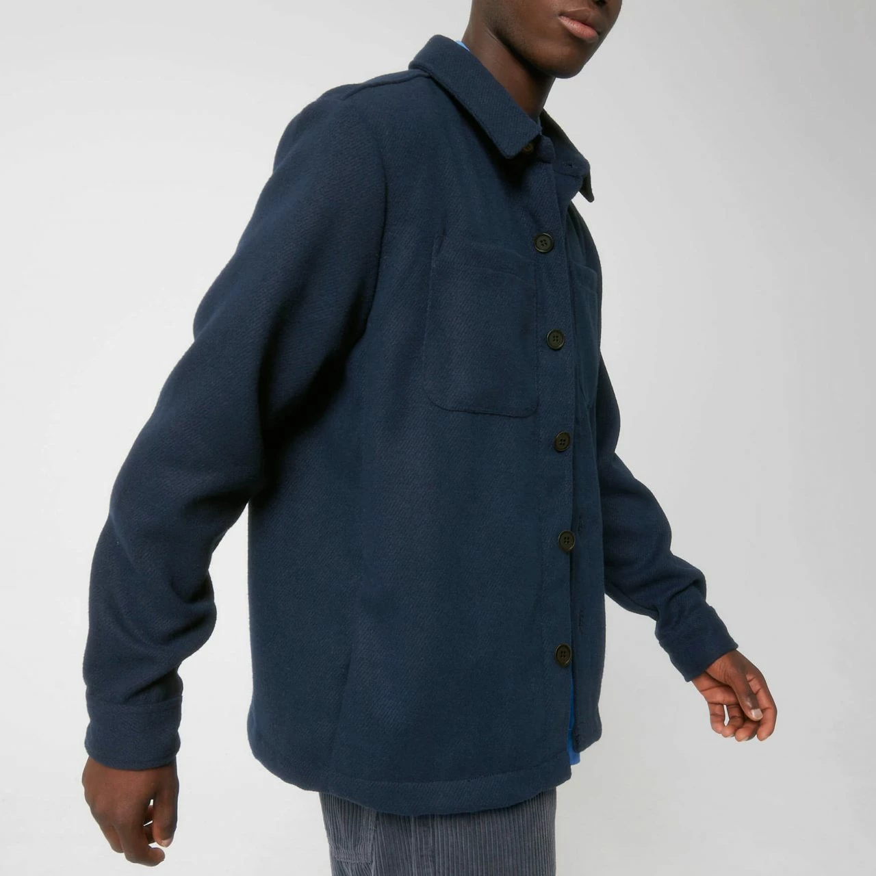 Unisex Twill Overshirt Aus Recyceltem Polyester - French Navy 12 Unisex Twill Overshirt Aus Recyceltem Polyester - French Navy – Bild 10