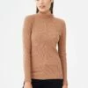 Longsleeve Mit Rollkragen Aus Bio-Baumwolle - Light Brown -Grundstoff Verkaufsladen w casual 012 lbrown Damen Longsleeve aus Bio Baumwolle in hellbraun mit fein dehnbarer Rippstrick Strucktur und Stehkragen nachhaltig fair fashion 1280x1280